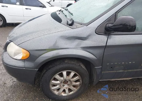 2001 Chrysler Town & Country Lxi z USA, uszkodzony, nr VIN 2C8GP54L01R335602